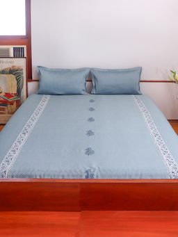 Zeba World - Blue Floral Block Printed Cotton Bed Cover with 2 Pillow Covers (Queen)