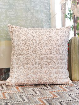 Zeba World - Cream Block Printed Quilted Cotton Cushion Cover (18 x 18 Inches)