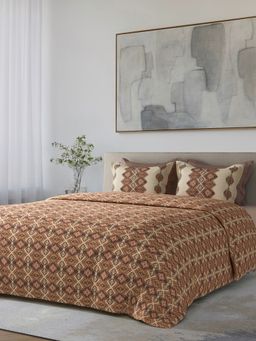 SANSAAR A D'DECOR BRAND LIVE CONSCIOUSLY - Kilim Terracotta Red Bedsheet with 2 Pillow Covers (King)