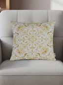 Yellow color option, Currently selected