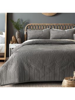 The Gharnish - Grey Warmth & Comfort Bedsheet with 2 Pillow Covers (Double)