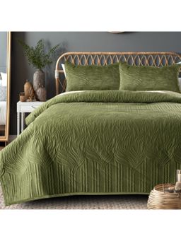 The Gharnish - Green Warmth & Comfort Bedsheet with 2 Pillow Covers (Double)