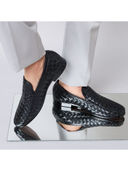 Black color option, Sold out, Currently selected