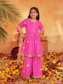 PSPeaches - Girls Pink Printed Kurta With Sharara & Dupatta