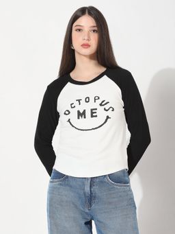 SHOWOFF - Women's Typography White Top