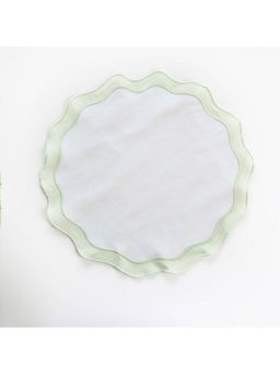 Faaya Gifting - Willow Mist Petal Edge Green Table Mats (Pack of 4)