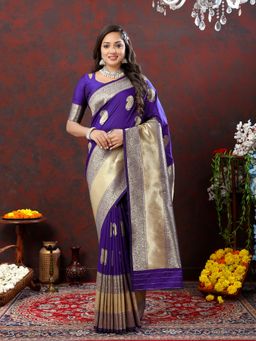 Yavira Silk - Women Purple Handloom Saree with Unstitched Blouse
