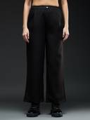 Black color option, Currently selected