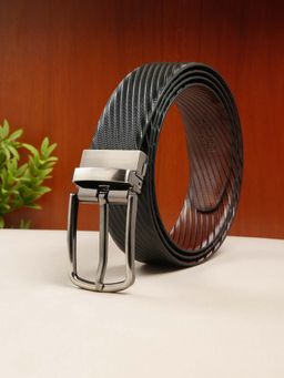 Teakwood - Men Diagonal Texture Black & Brown Reversible Belt