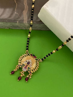 Digital Dress Room - Short Mangalsutra Ad Floral Pendant
