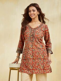Fabindia - Maroon Cotton Printed Slim Fit Kurti