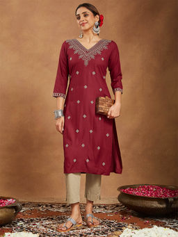 Janasya - Maroon Rayon Embroidered Straight Kurta