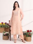 Peach color option, Sold out, Currently selected