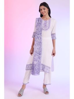 Aurelia - Women White Embroidered Straight Kurta with Pant and Dupatta (Set of 3)