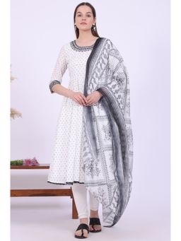 Aurelia - Women White Yarn Dyed Pure Cotton Anarkali with Leggings and Dupatta (Set of 3)