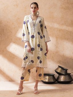 STYLEBAAZI - Women White Printed Kurta with Pant (Set of 2)