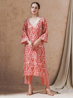 STYLEBAAZI - Women Orange Floral Kurta with Pant (Set of 2)