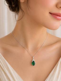 CARATIRO - Sterling Silver Green Diamond Pendant Necklace