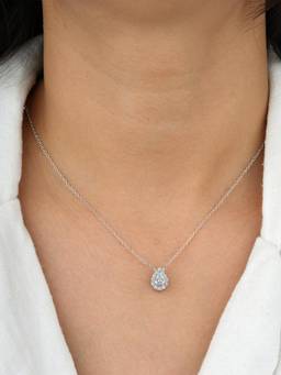 CARATIRO - White Stones-Studded Pendant Necklace With Chain