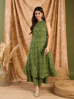 InWeave - Green Bandhej Boho Sleeveless Kurta and Palazzo