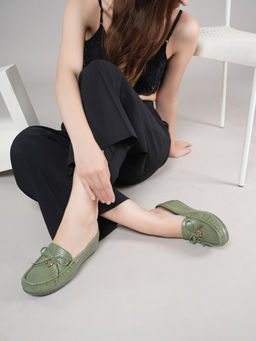 SCENTRA - Adie Green Cushioned Moccasins