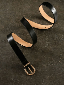 Twenty Dresses by Nykaa Fashion - Black Stay Beautiful Belt