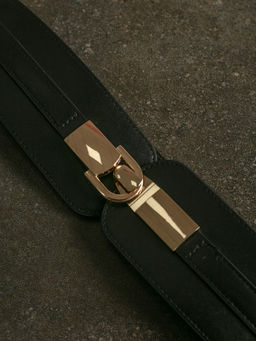 Twenty Dresses by Nykaa Fashion - Black All About The Vibe Belt