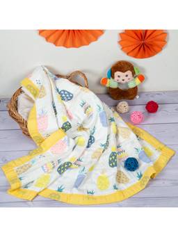 Baby Moo - Pineapple White Muslin Blanket