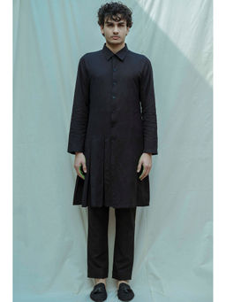 Bohame - Cotton X Linen Box Pleated Kurta With Pajama In Black (Set of 2)