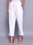 Off White color option, Currently selected