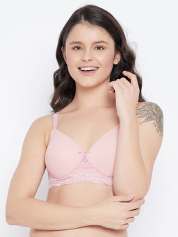 Clovia - Padded Non-Wired Full Cup Multiway T-shirt Bra in Baby Pink - Lace