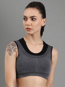Clovia - Padded Seamless Sports Bra with Racerback - Grey