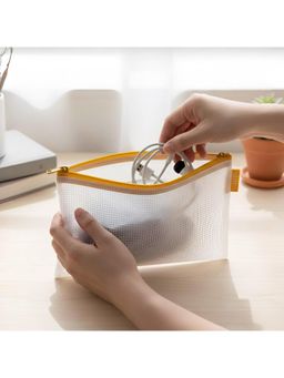 STOR - Casus Letter Pouch- Mustard Yellow