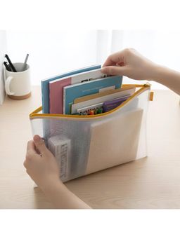 STOR - Casus Grande Pouch- Mustard Yellow