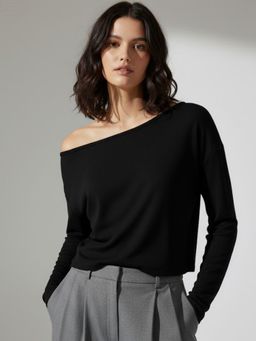 Outzidr - Black Round Neck Solid Basic Sweater