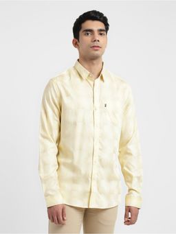 Levi's - Men Yellow Slim Fit Shirt
