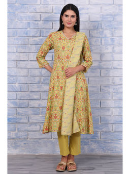 W - Green Floral Kurta with Pant and Dupatta for Women