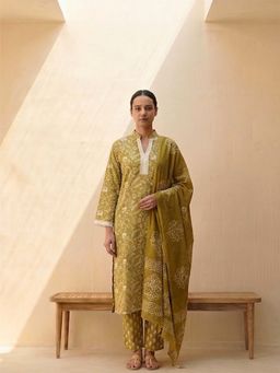 MAAND - Women Pure Cotton Kurta and Pant with Dupatta