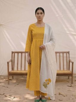 MAAND - Women Pure Cotton Kurta and Pant with Dupatta