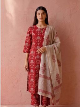 MAAND - Women Pure Cotton Straight Kurta & Pant With Dupatta