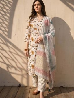 MAAND - Women Cotton Blend Straight Kurta & Pant With Dupatta