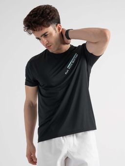 Red Tape - Black Solid/Plain Round Neck Regular T-Shirt