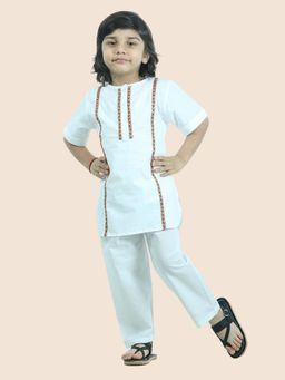 Junitos - Boys White Cotton Lace Work Kurta and Pyjama (Set of 2)