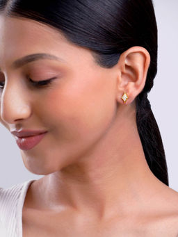GIVA - 925 Silver Golden Rhombus Glint Studs