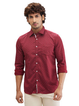 Parx - Slim Fit Casual Shirt Full Sleeves Collar Neck Printed Maroon