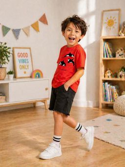 The Fit Theory - Boys Oversized T-Shirt - Red Sharks