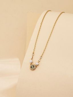 Guess - Women Elegant Tiny Pearly Gold Plated Necklace