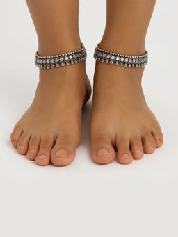 Miora - Silver Vidya Oxidized Anklet