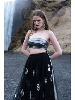 dash and dot - Metallic Crop Top