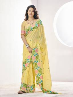 URBAN PALLU - Women Festive Yellow Floral Silk Blend Saree